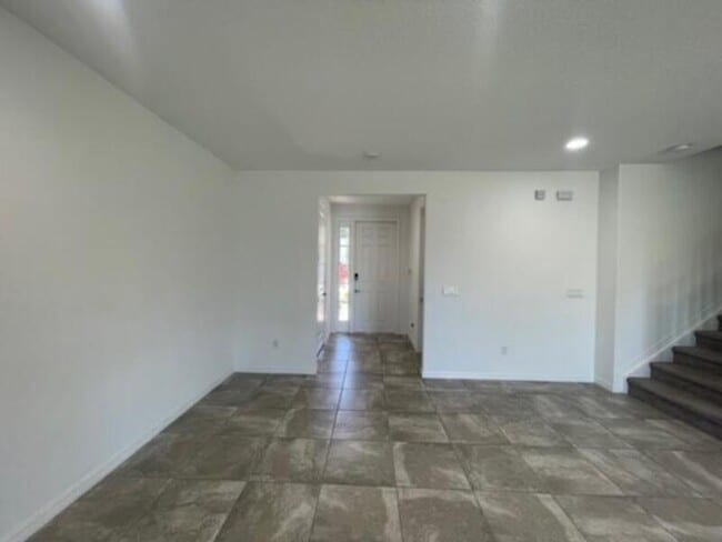 Building Photo - 12885 Trevi Isle