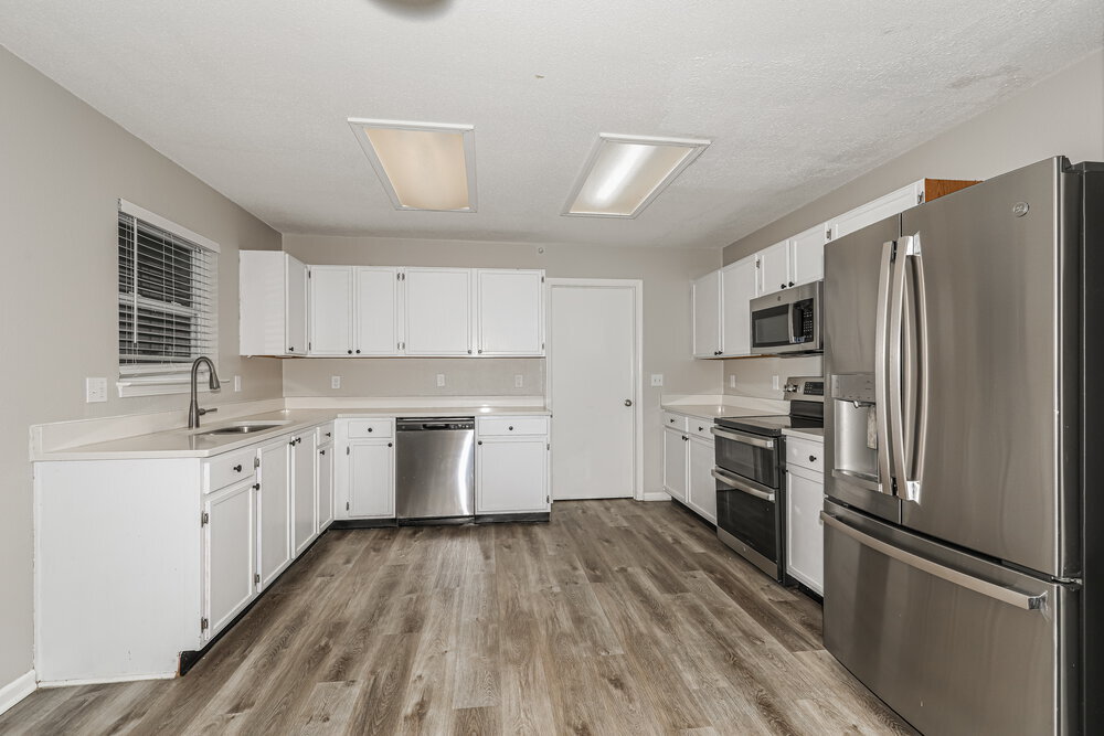 Building Photo - 333 Sunburst Ln