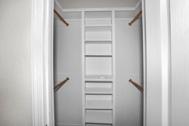 Building Photo - 8305 Challenge Dr