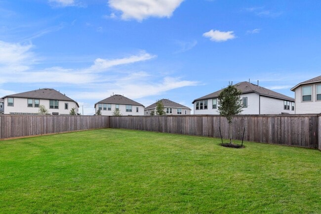 Building Photo - 21118 Rio San Jose Ct