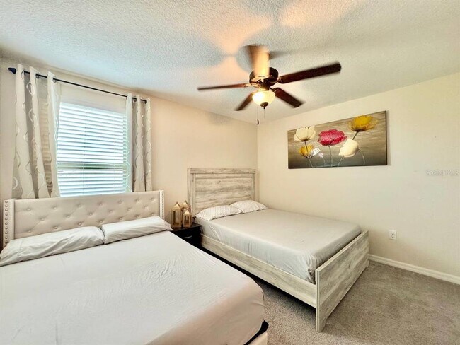 Building Photo - 10509 Carloway Hills Dr