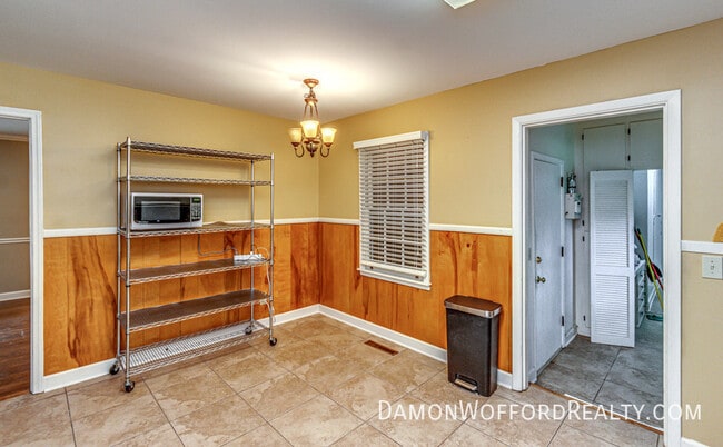Building Photo - 1431 Brecon Dr