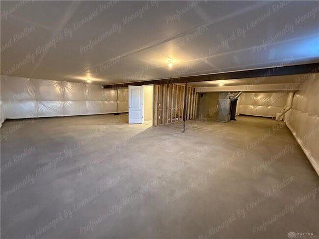 Building Photo - 141 Kenneth Hamilton Way