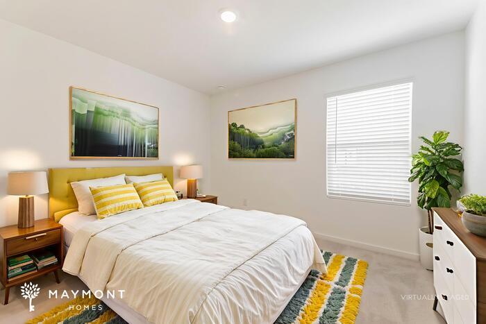 Building Photo - 812 Dressage Ln