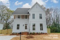 Building Photo - 576 Reid St