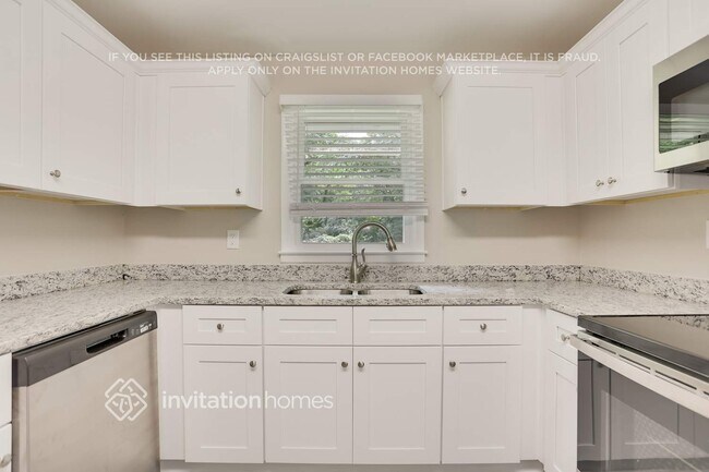 Building Photo - 3459 Brookfield Ln