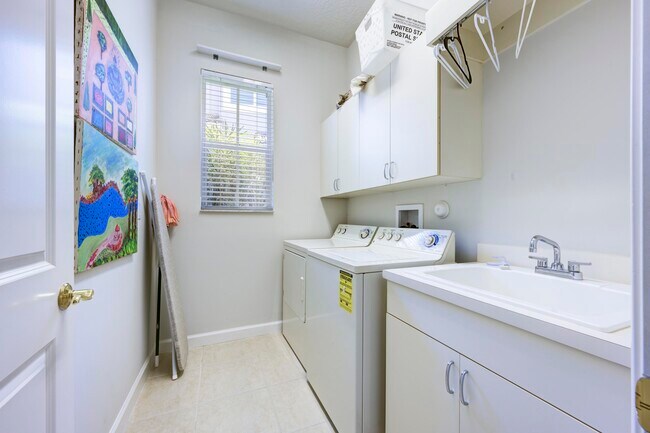 Building Photo - 112 Andalusia Way