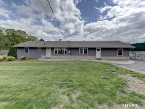 Building Photo - 25 Amity St