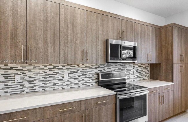 Building Photo - 5485 Starfish Rd