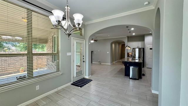 Building Photo - 6913 Helena Way