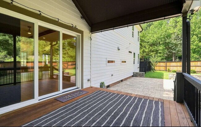 Building Photo - Luxurious Craftsman-style Home in Wake Forest