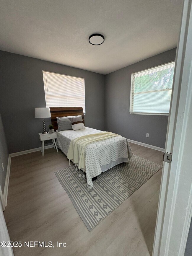 Building Photo - 3150 Belden Cir