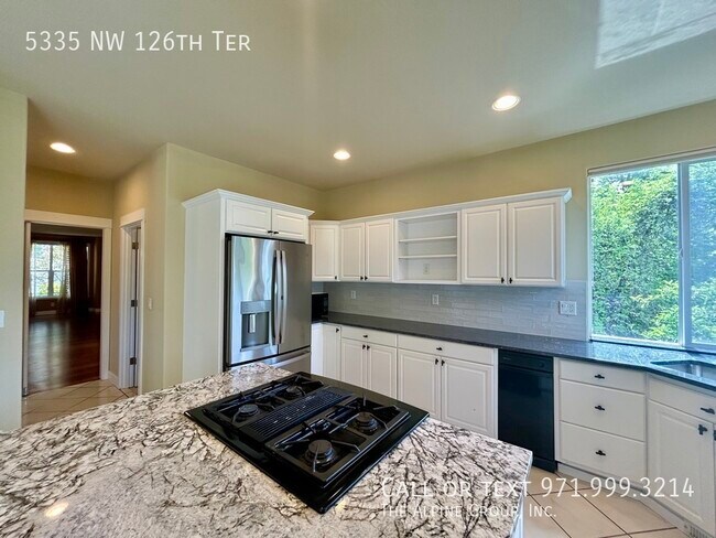 Building Photo - 5335 NW 126th Terrace