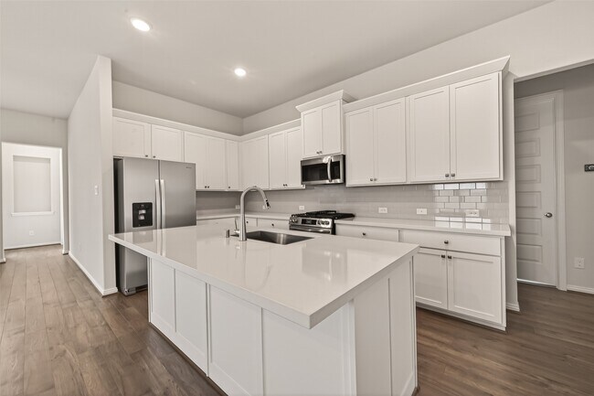 Building Photo - 6123 Severson Lake Ct