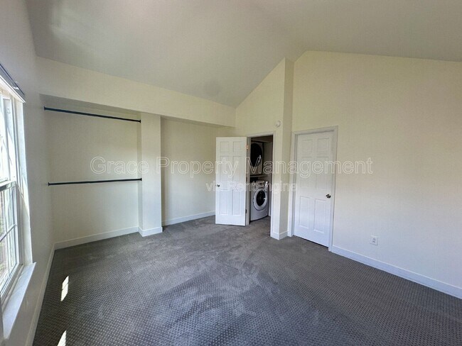 Building Photo - 9616 W Chatfield Ave