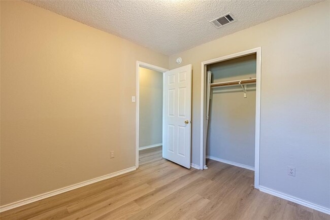 Building Photo - 1702 Verbena Way