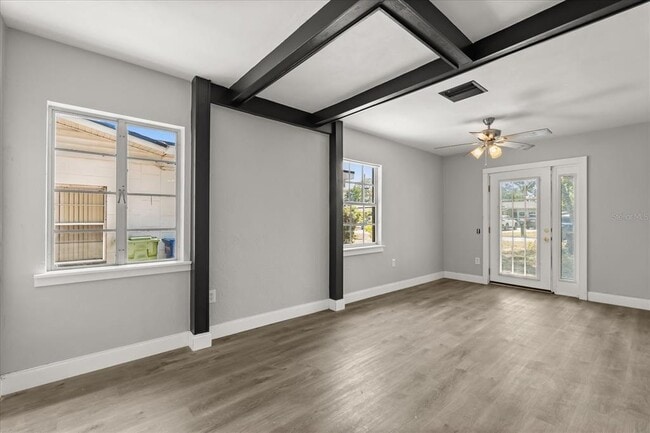 Building Photo - 2014 10th St NW
