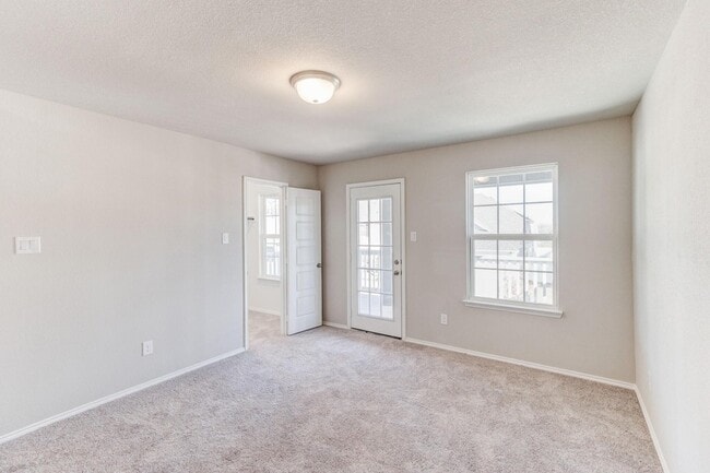 Building Photo - 5933 Revere Dr