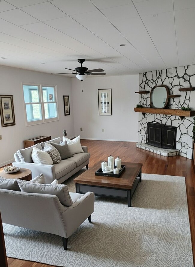 Building Photo - Lake House with Private Dock