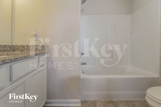 Building Photo - 310 Ashborne Lane