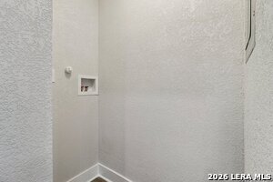 Building Photo - 1119 W Huisache Ave