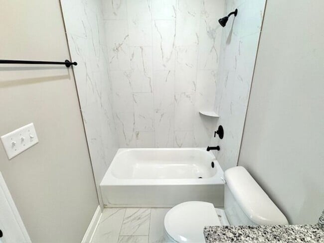 Building Photo - Unique 7 Modern Brand New 5BR home in Stonebriar available for Rental!!