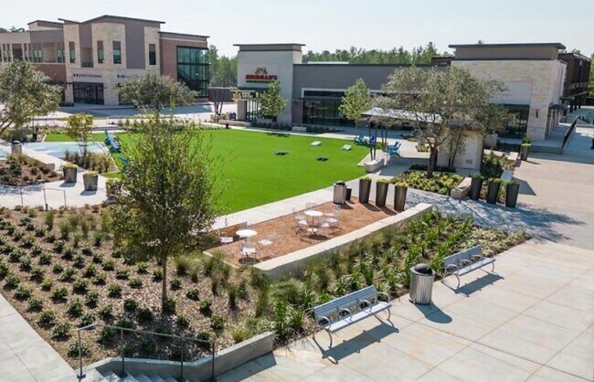 Building Photo - 405 Rise Ln