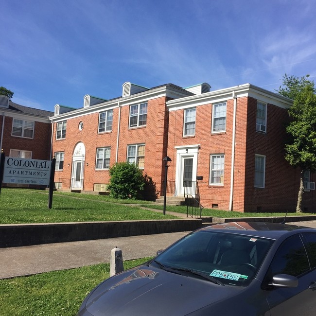 Building Photo - Colonial Apartments