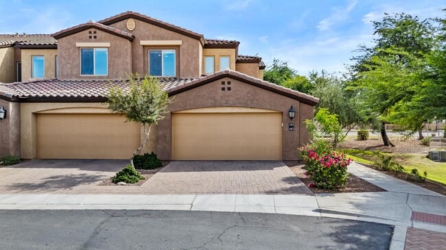 Building Photo - 250 W Queen Creek Rd