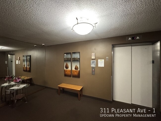 Building Photo - 311 Pleasant Ave