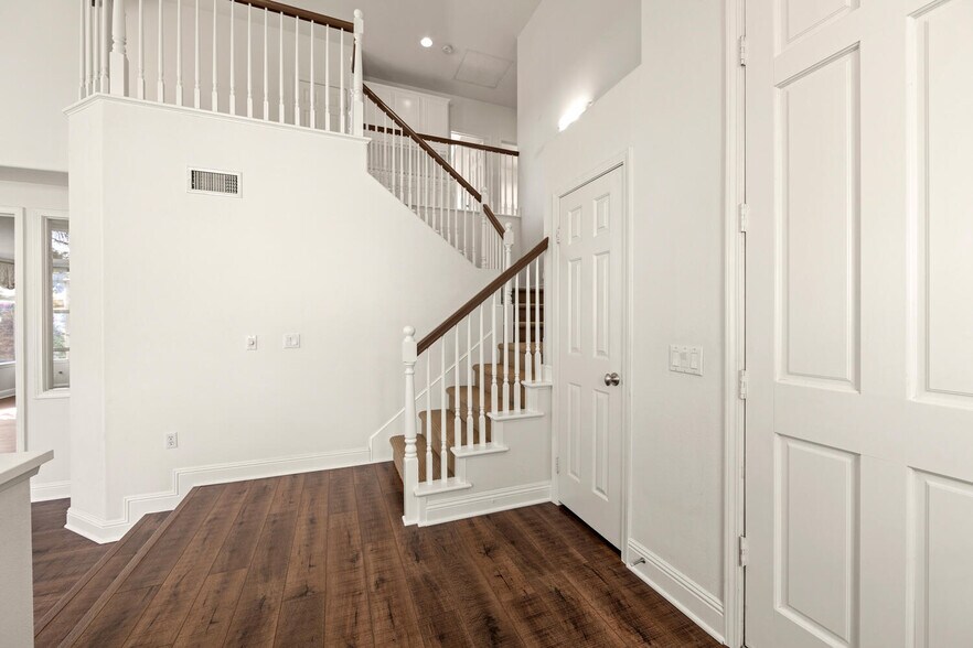 Living room - 7224 Imbach Place