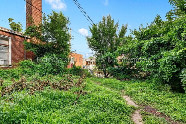 Building Photo - 3744 Gravois Ave