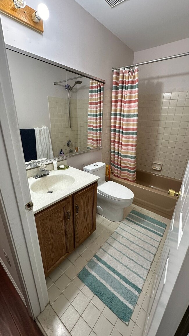 Building Photo - 133 Forge Ln