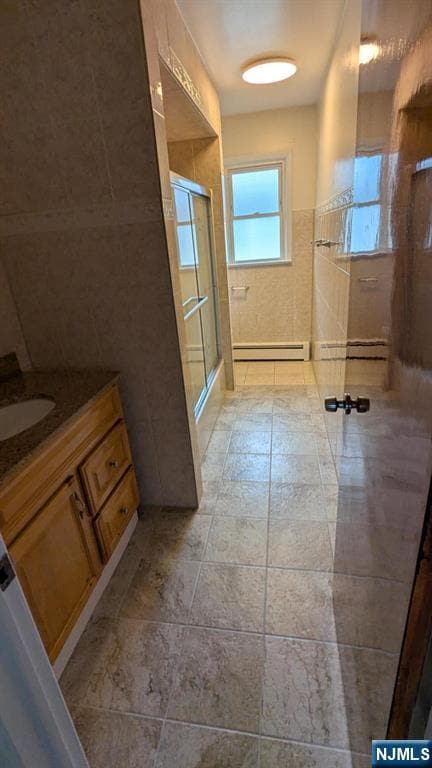 Building Photo - 95 Stefanic Ave