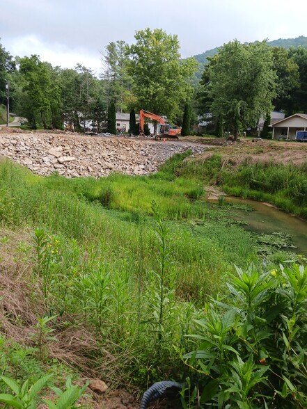 Primary Photo - 545 School Rd