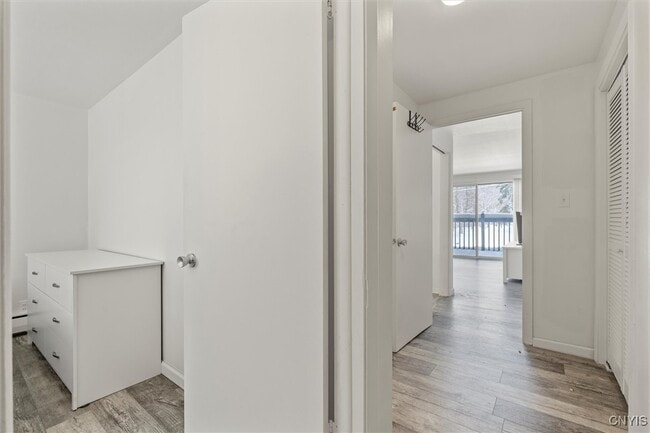 Building Photo - 204 Ostrom Ave