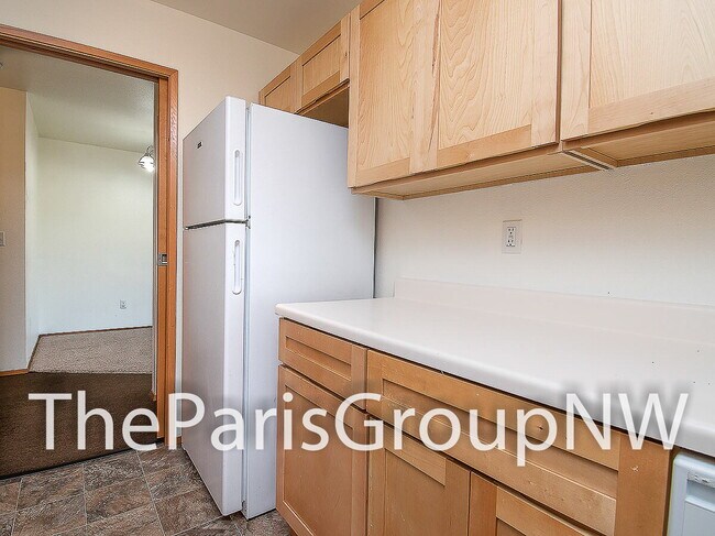 Building Photo - Big & Beautiful South Seattle 2BR/2BA