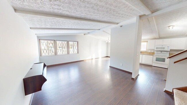 Building Photo - 3919 Quail Hollow Dr