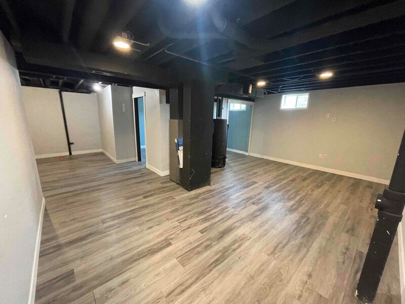 Building Photo - 2015 Teresa Fields Ln