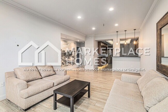 Building Photo - 300 Riverfront Dr