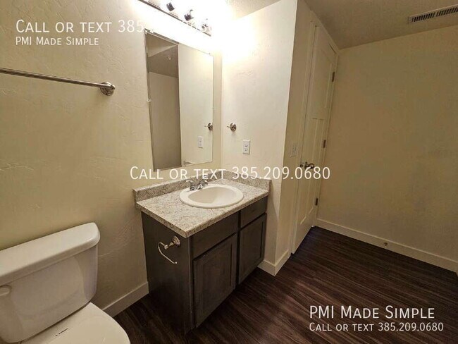 Building Photo - 783 E 550 S