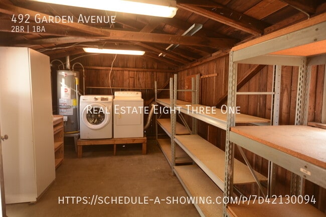 Building Photo - 492 Garden Ave