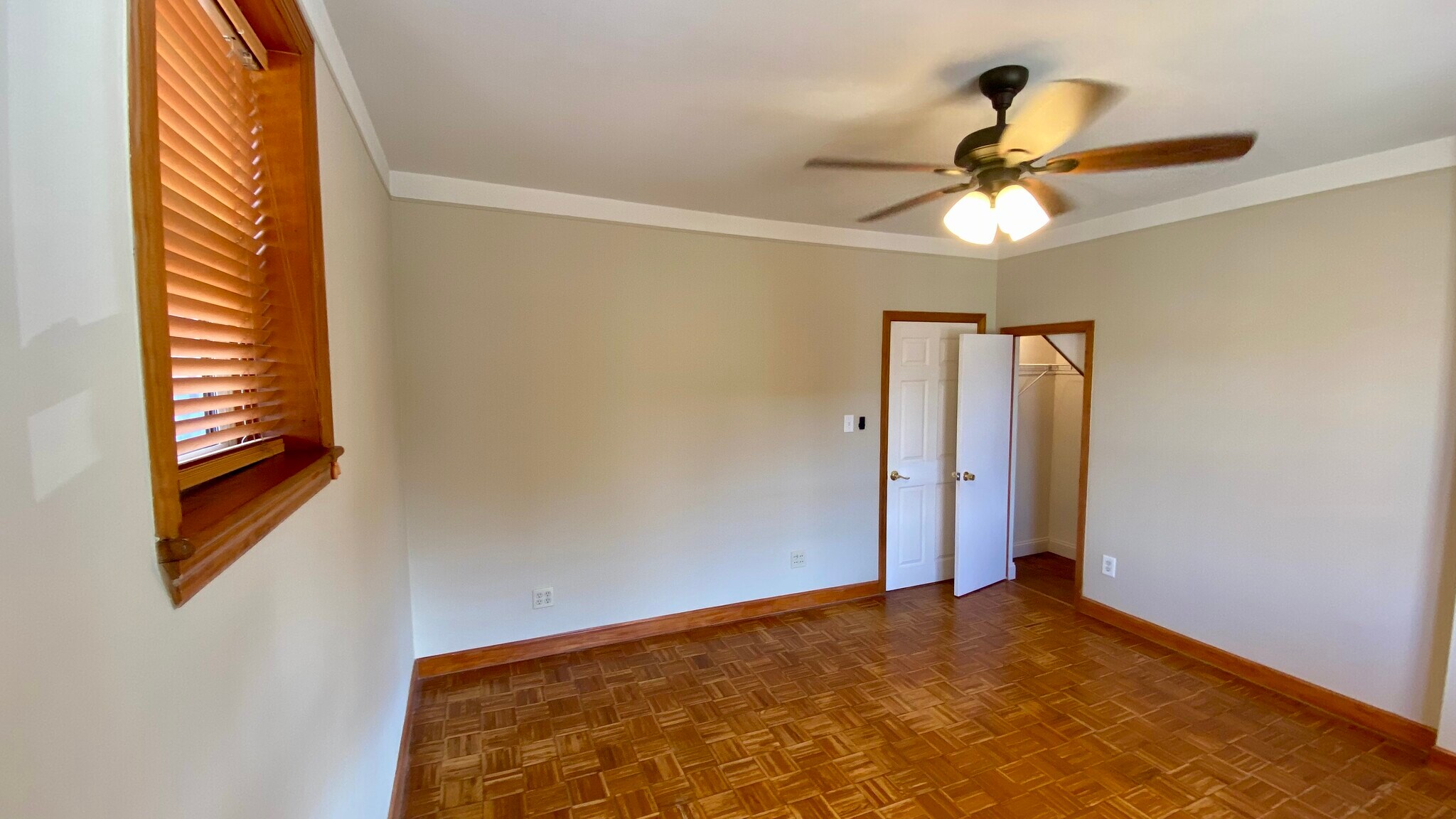 Building Photo - 2223 Noble St