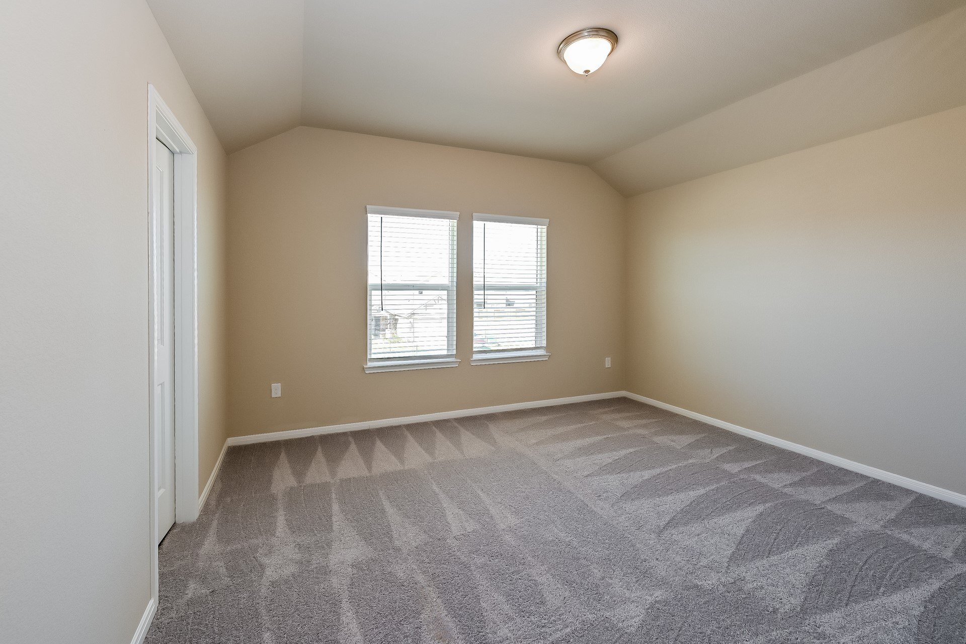 Building Photo - 7939 Cypress Country Dr