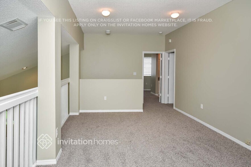 Building Photo - 14951 SW 157th Ct