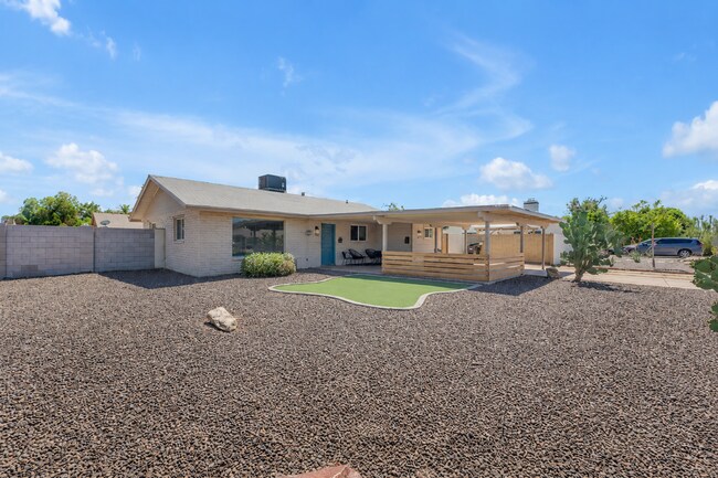 Building Photo - Modern 4BR Scottsdale Home w/ Guest Suite, EV Charger, Huge Backyard & Splash Pad