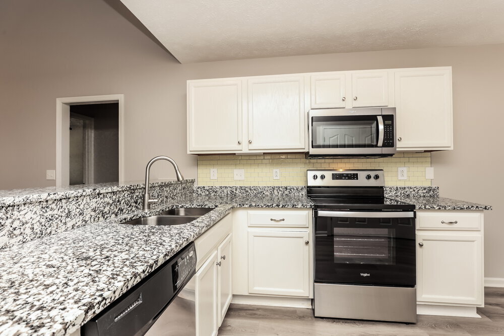 Building Photo - 1225 Eastwoods Dr