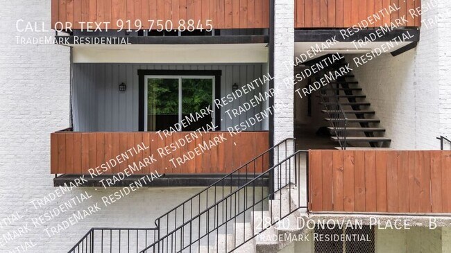Building Photo - 2830 Donovan Pl