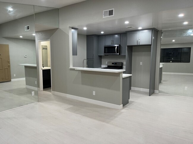 Building Photo - 31200 Landau Blvd