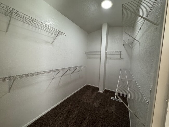 Building Photo - Manufactured Home in Desert Vista Place